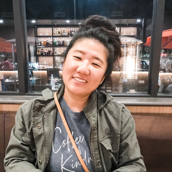 Meet your Posher, Hannah - Picture 1 of 1